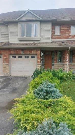 Att/Row/Townhouse at 16 Magnificent Way, Hamilton, ON L0R 1C0