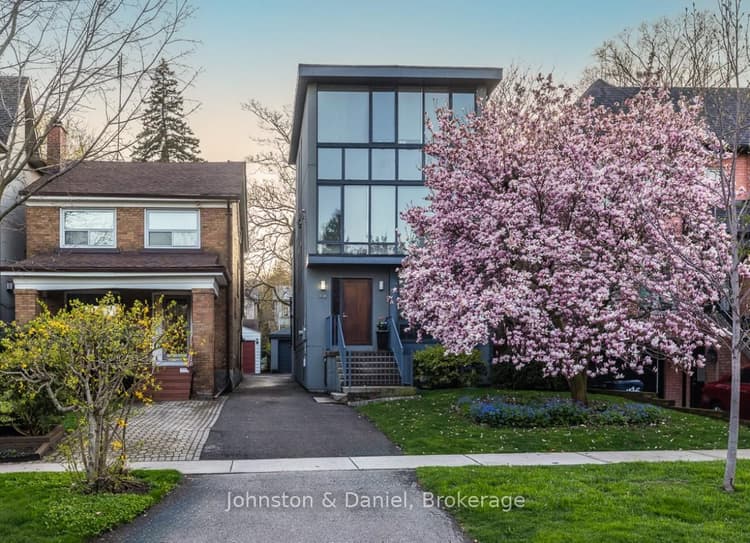 44 Standish Avenue