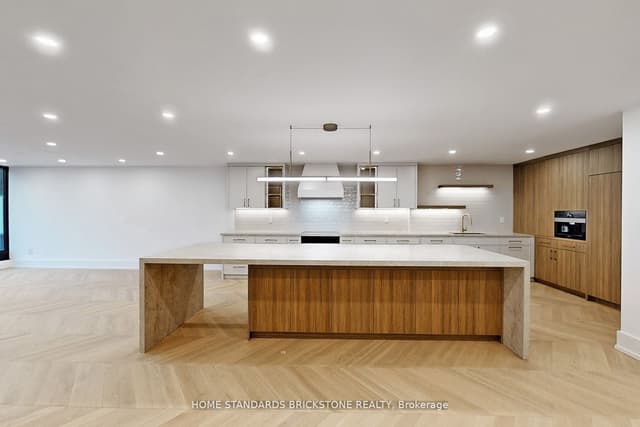 Condo Apartment at 110 Bloor Street W 1009, Toronto, ON M5S 2W7, Toronto C02