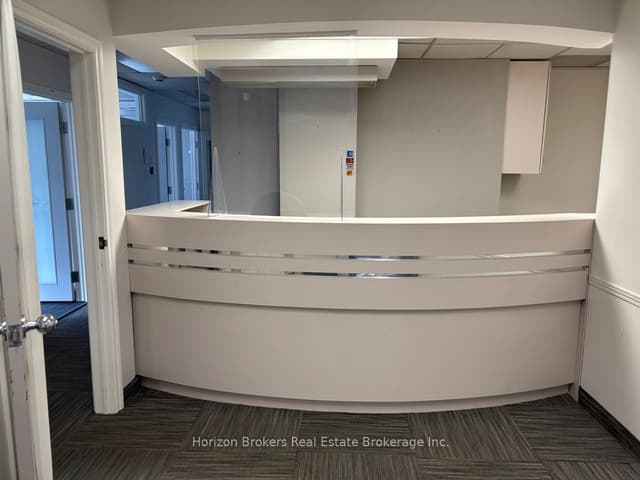 Office at 2453 02 Bloor Street W, Toronto, ON M6S 1P7, Toronto W01