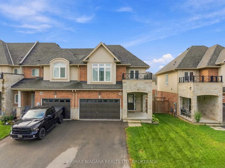 46 Pinot Crescent