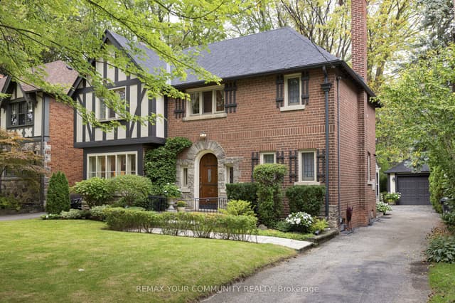 Detached at 22 Belvedere Boulevard, Toronto, ON M8X 1K1, Toronto W08