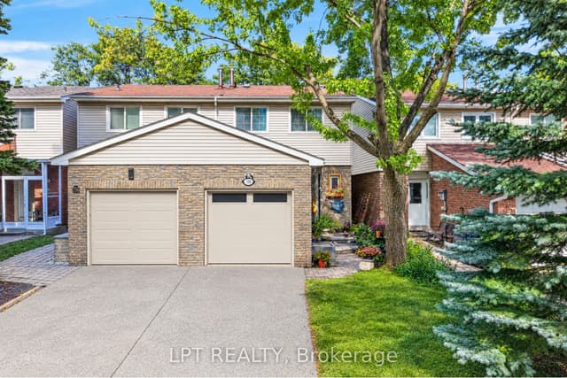 Semi-Detached at 118 Tamarack Drive, Markham, ON L3T 4X4