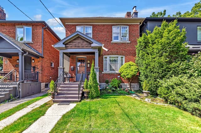 Detached at 36 Hadley Road, Toronto, ON M4S 2N9, Toronto C10