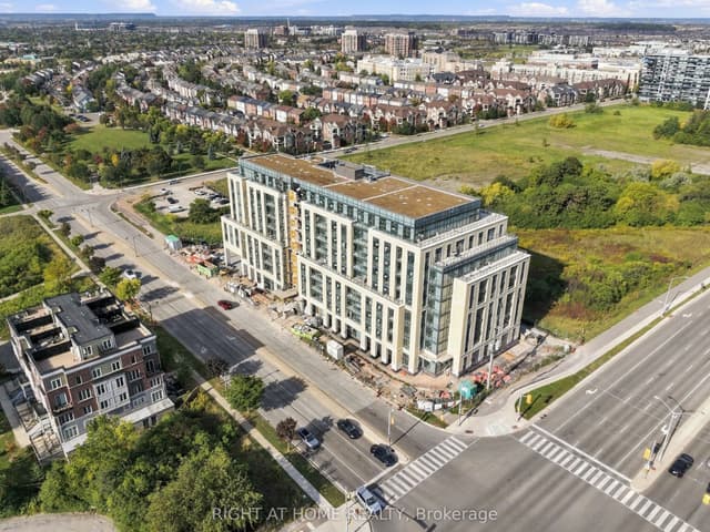 Condo Townhouse at 2199 Lillykin Street 28, Oakville, ON L6H 0X6