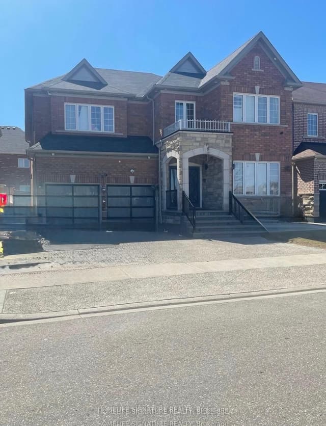 Detached at 9488 Creditview Road, Brampton, ON L6X 0E4