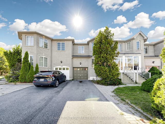 Att/Row/Townhouse at 157 Nahanni Drive, Richmond Hill, ON L4B 4H5