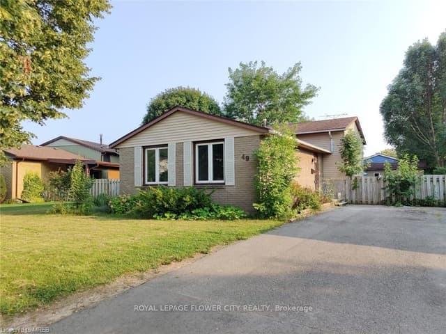 Detached at 49 Mccrae Drive, Welland, ON L3C 6C9