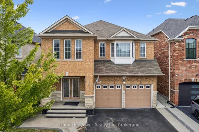 Detached at 15 Lucky Lane, Brampton, ON L6R 3M3