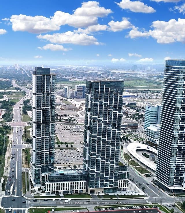 Condo Apartment at 1000 Portage Parkway 1611, Vaughan, ON L4K 0L1