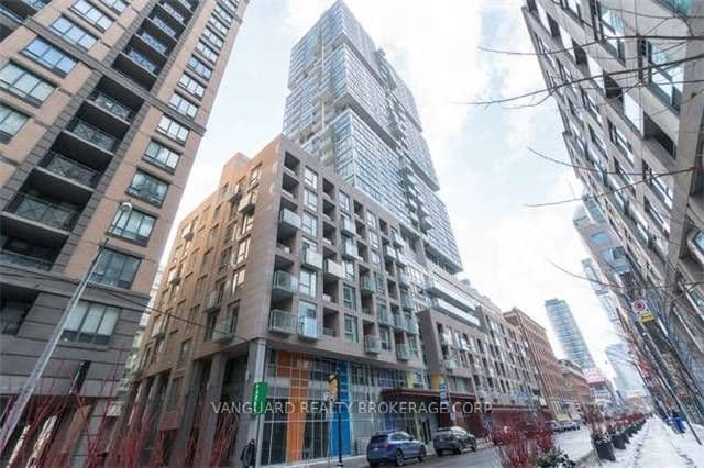 Condo Apartment at 199 Richmond Street W 513, Toronto, ON M5V 0H4, Toronto C01