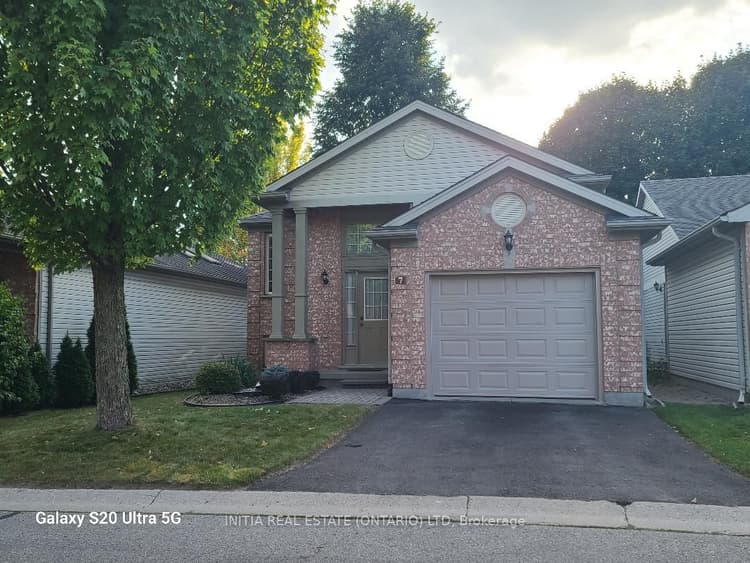 145 North Centre Road