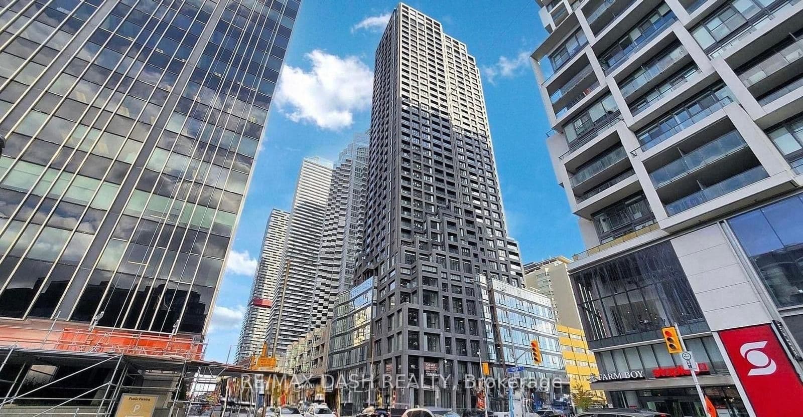Suite 3709 · Floor 37, Unit 3709 · 20 Soudan Ave