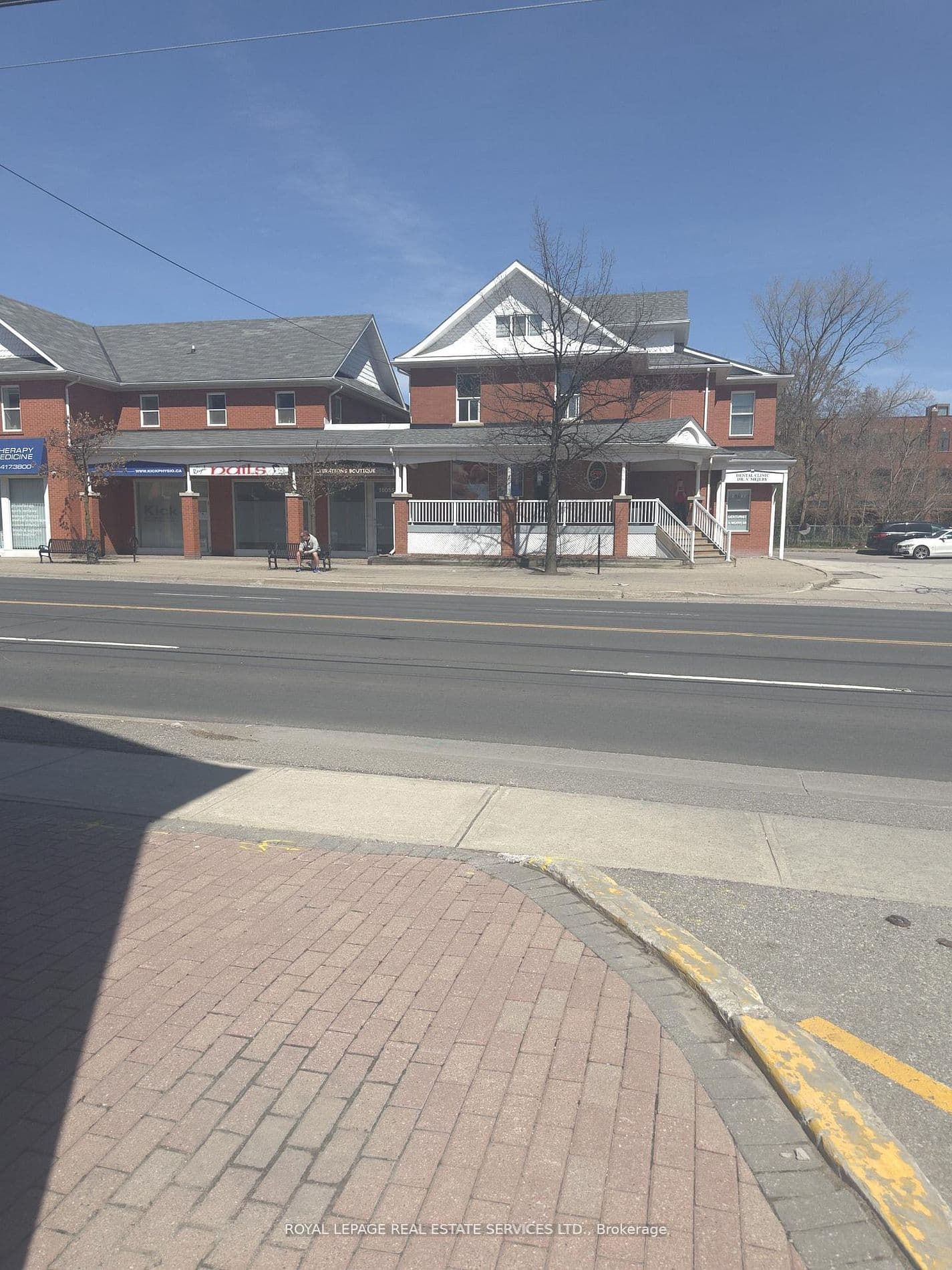 Unit 103, Unit 103 · 10055 Keele St