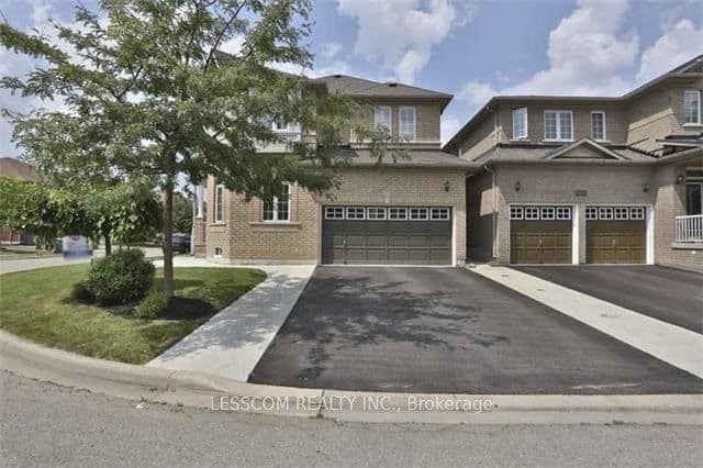 Detached at 29 Cape Dorset Crescent Basement, Brampton, ON L6R 3L2