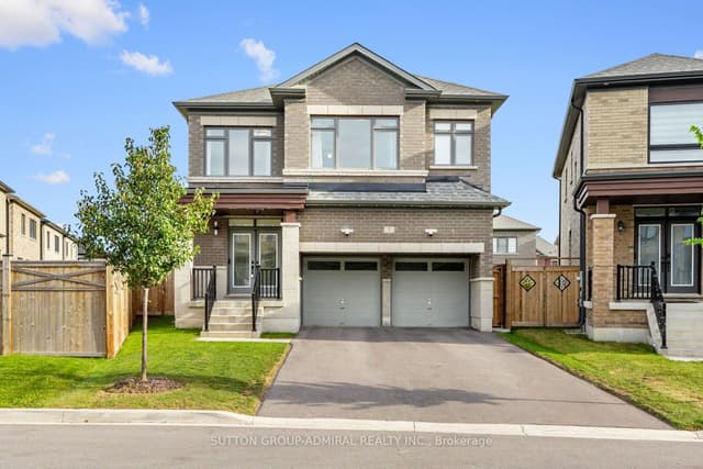Detached at 7 Priory Drive, Whitby, ON L1P 0K9