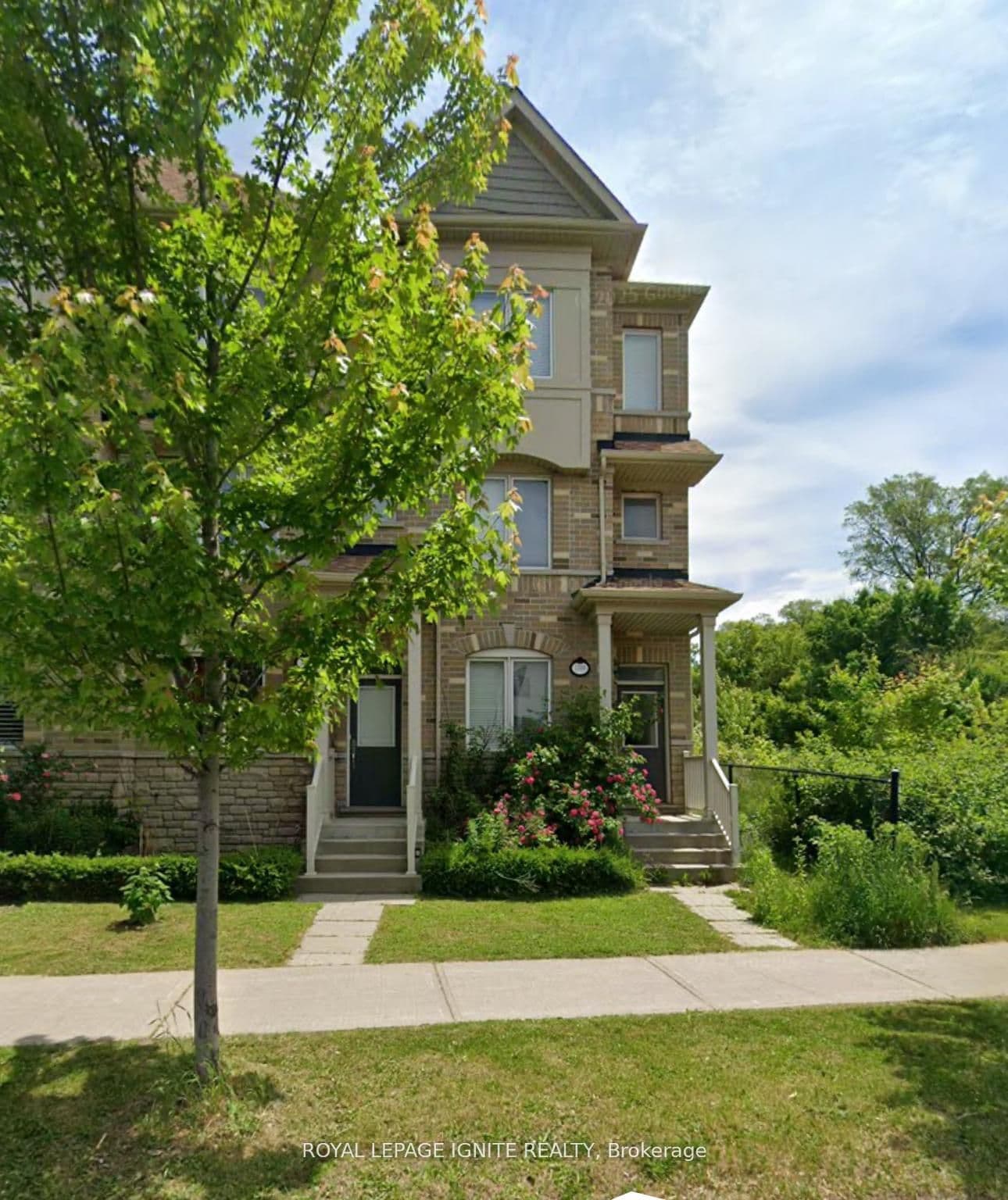 1309 Danforth Road in M1J