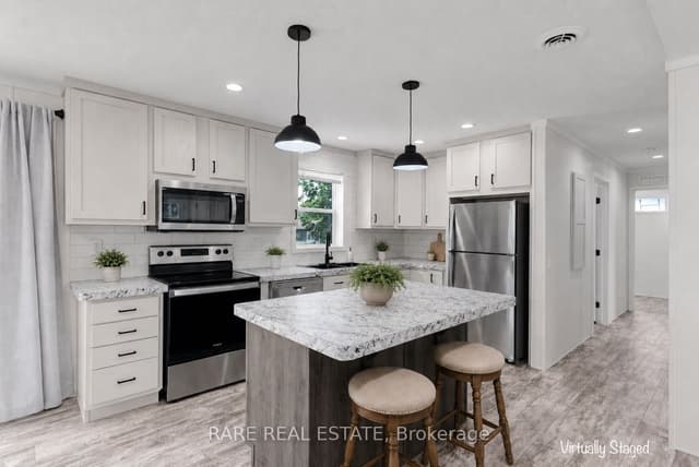 Detached at 76 Linden Lane, Innisfil, ON L9S 1P2