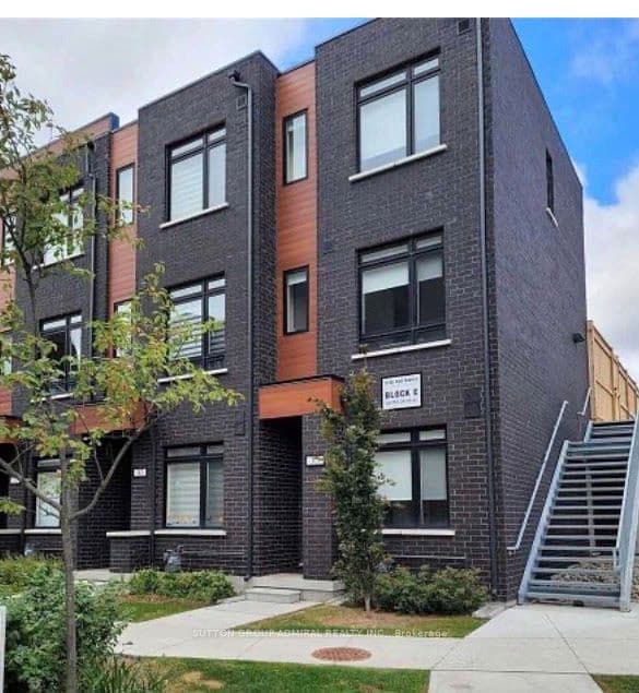 Condo Townhouse at 370 Red Maple Road 35, Richmond Hill, ON L4C 5T4