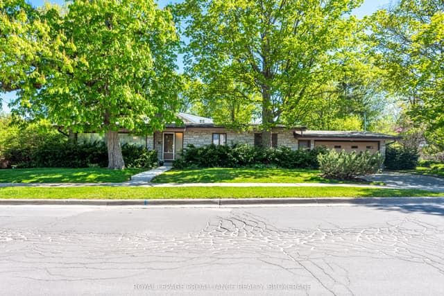 Detached at 2 Churchill Street, Kingston, ON K7M 2K5