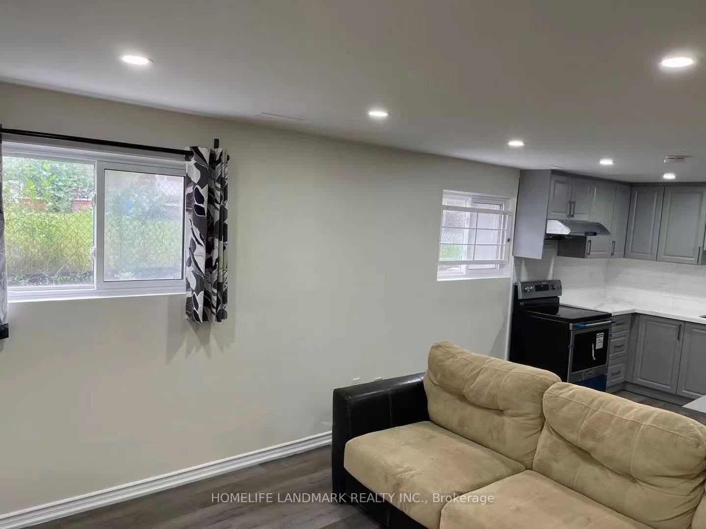 Unit Basement · 8 Chalet Rd