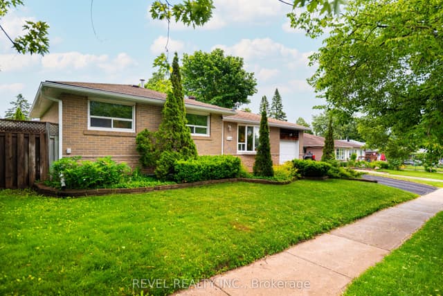 Detached at 67 Carlton Drive, Orangeville, ON L9W 2X8