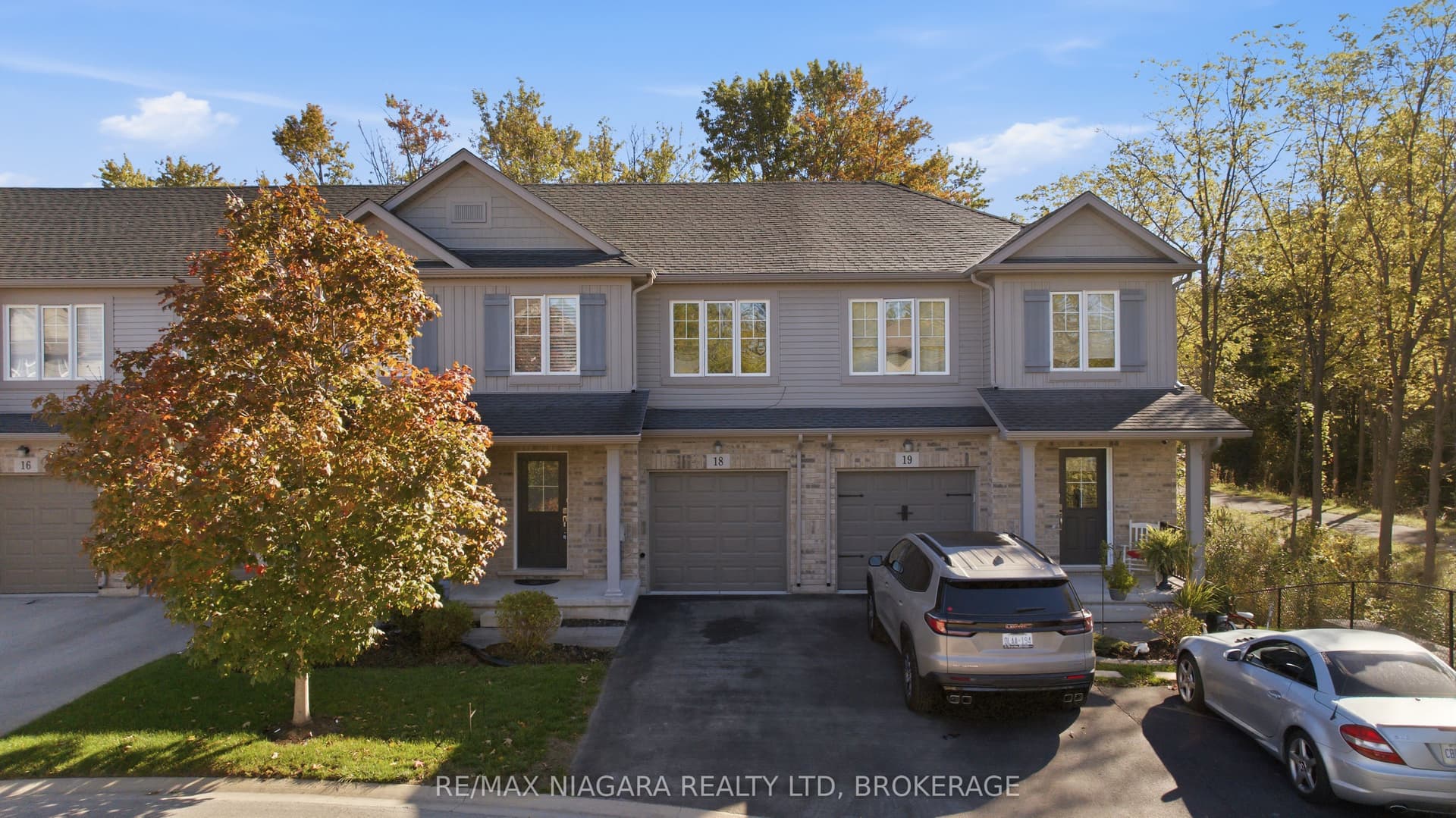 Suite 18, Unit 18 · 340 Prospect Point Rd N