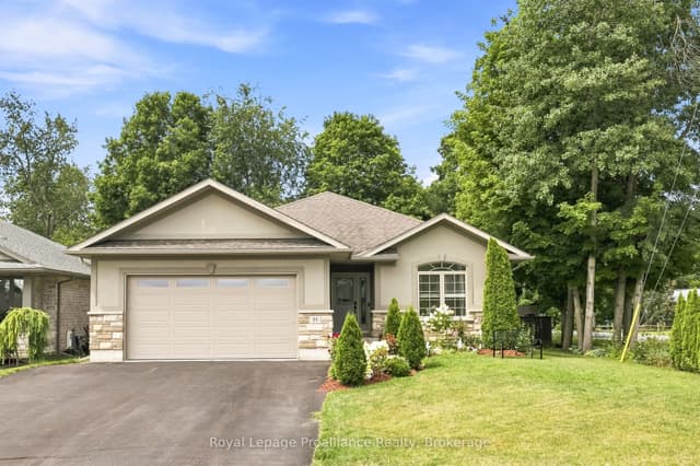 Detached at 39 Lakewood Crescent, Quinte West, ON K8V 5P4