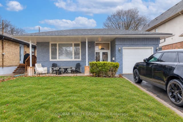 Detached at 52 Decarie Circle, Toronto, ON M9B 3J2, Toronto W08