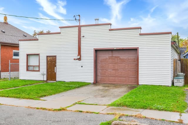 Detached at 134 Frazer Street, Port Colborne, ON L3K 1E5
