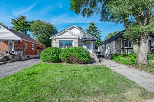 Detached at 106 Meighen Avenue, Toronto, ON M4B 2H7, Toronto E03