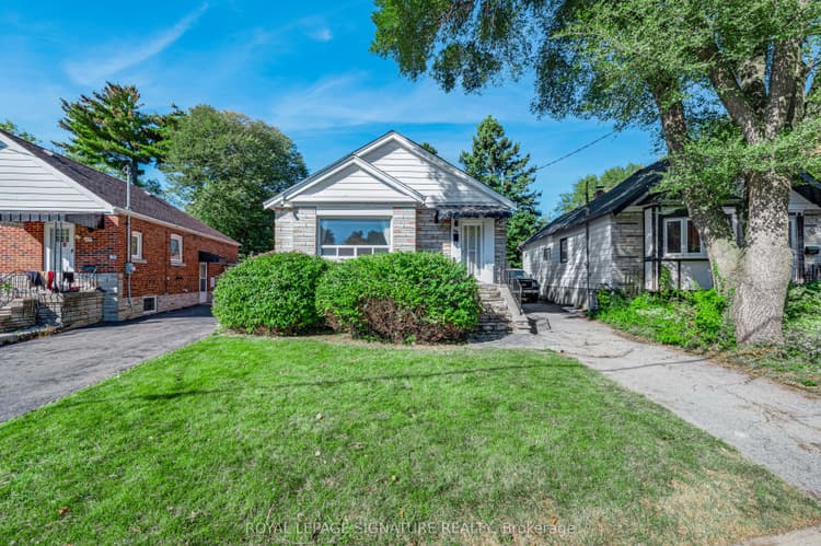 106 Meighen Avenue
