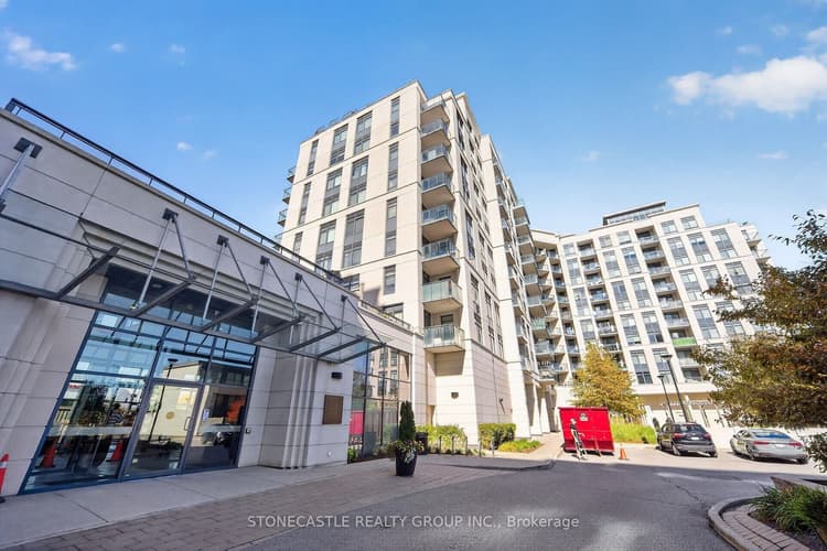12 Woodstream Boulevard
