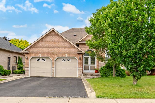 Detached at 34 Kirkwood Crescent, Caledon, ON L7C 1B8