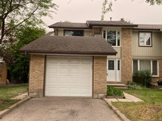 Semi-Detached at 4272 Gayling Gardens, Mississauga, ON L5L 1Z9