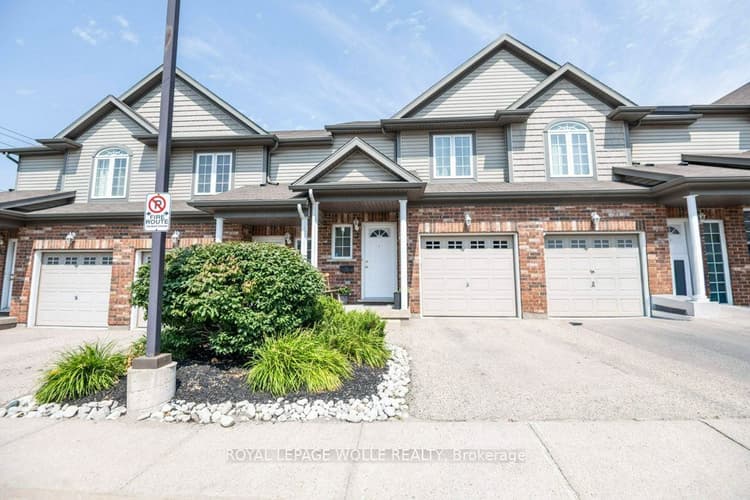 975 Strasburg Road