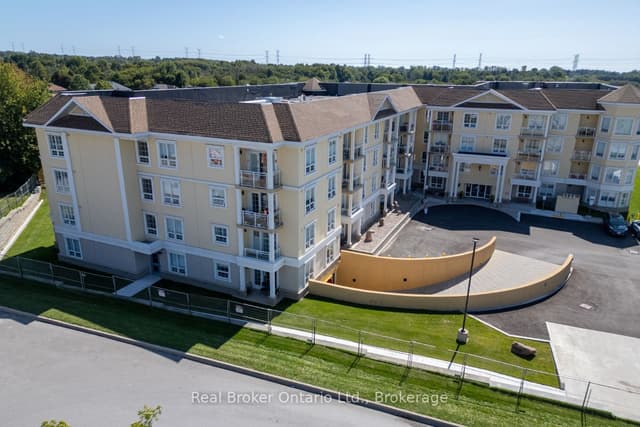Condo Apartment at 21 Brookhouse Drive 216, Clarington, ON L1B 0V4
