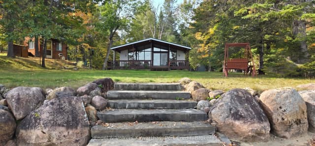 Detached at 8 Fire Route 50c, North Kawartha, ON K0L 1A0