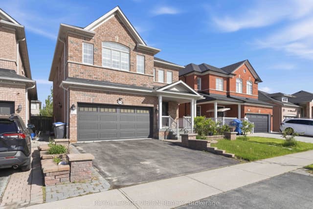 Detached at 3859 Mcdowell Drive, Mississauga, ON L5M 6P1