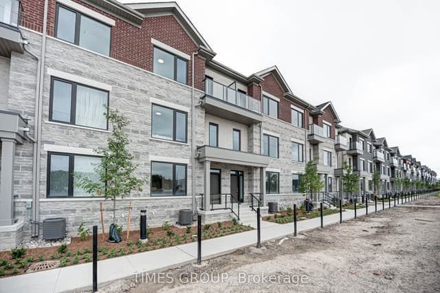 Condo Townhouse at 126 Grimsby Lane, Richmond Hill, ON L4S 1N3