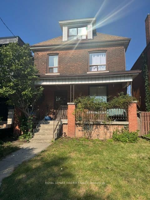 Detached at 143 Elgin Street, Hamilton, ON L8L 4Y1