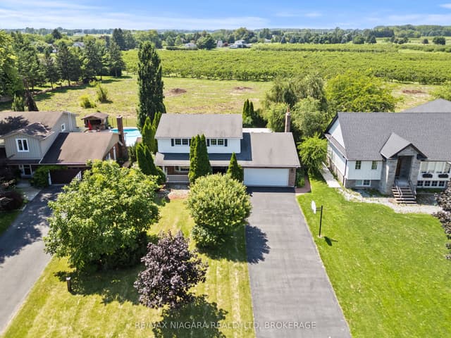 Detached at 21 Garrison Village Drive, Niagara-on-the-Lake, ON L0S 1J0