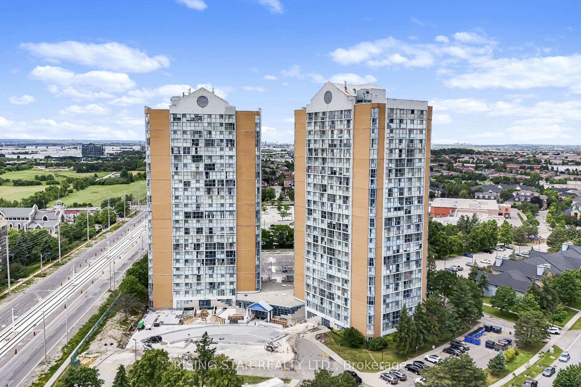 Suite 311 · Floor 3, Unit 311 · 35 Trailwood Dr