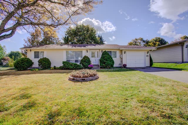 Detached at 60 Tecumseth Pines Drive, New Tecumseth, ON L0G 1W0