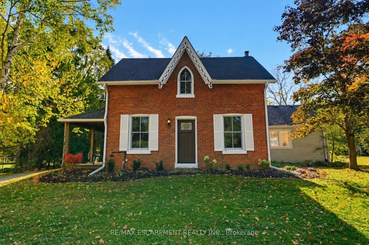 212 Concession 8 Road