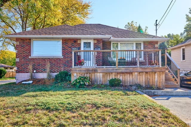 Detached at 2862 Dorchester Road, Niagara Falls, ON L2J 2Z3
