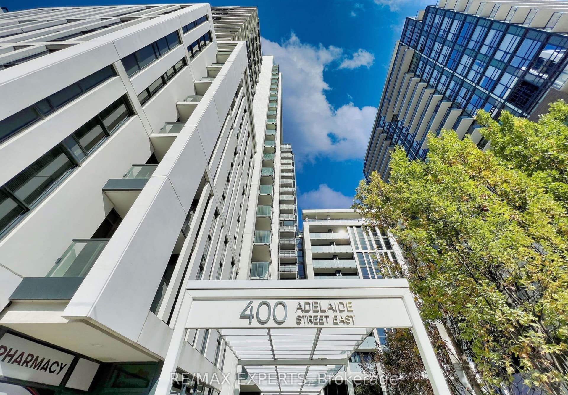 Suite 1122 · Floor 11, Unit 1122 · 400 Adelaide St E
