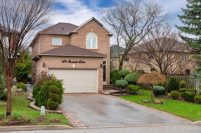 Detached at 126 Redondo Drive E, Vaughan, ON L4J 7S5