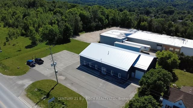Industrial at 240 9th Avenue E, Owen Sound, ON N4K 2A3
