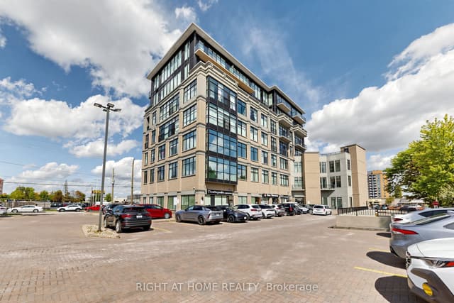 Office at 10376 Yonge Street N 306, Richmond Hill, ON L4C 3B8